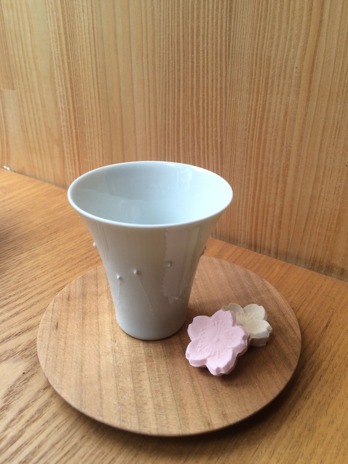 【琉球漆器】　桜柄朱鉢皿・銘々皿・茶托・楊枝立・箸置・お箸2品 琉球漆器箸 桜 (朱) - お買い物｜日本最大級の箸の通販サイト