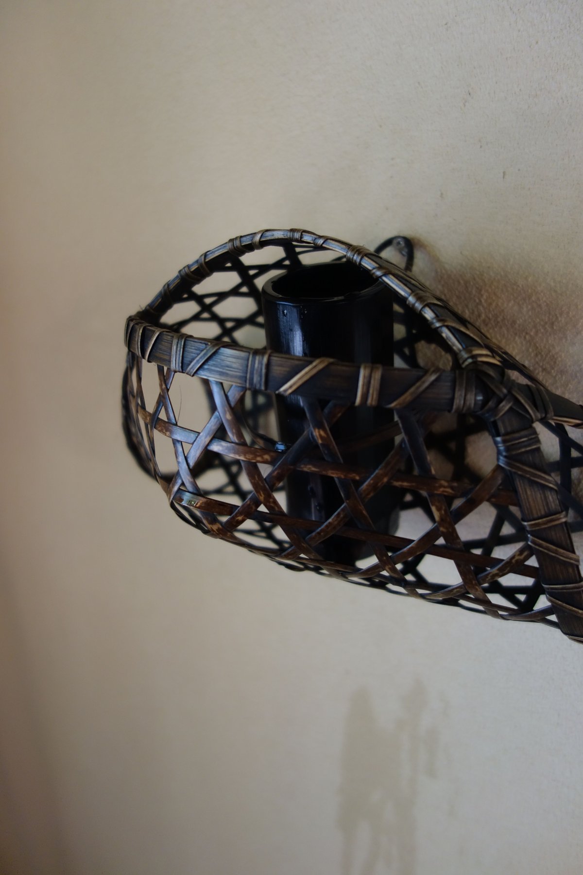 Yoshimichi Yoshida 吉田佳道 ふくろう竹掛け花入 | g's gallery