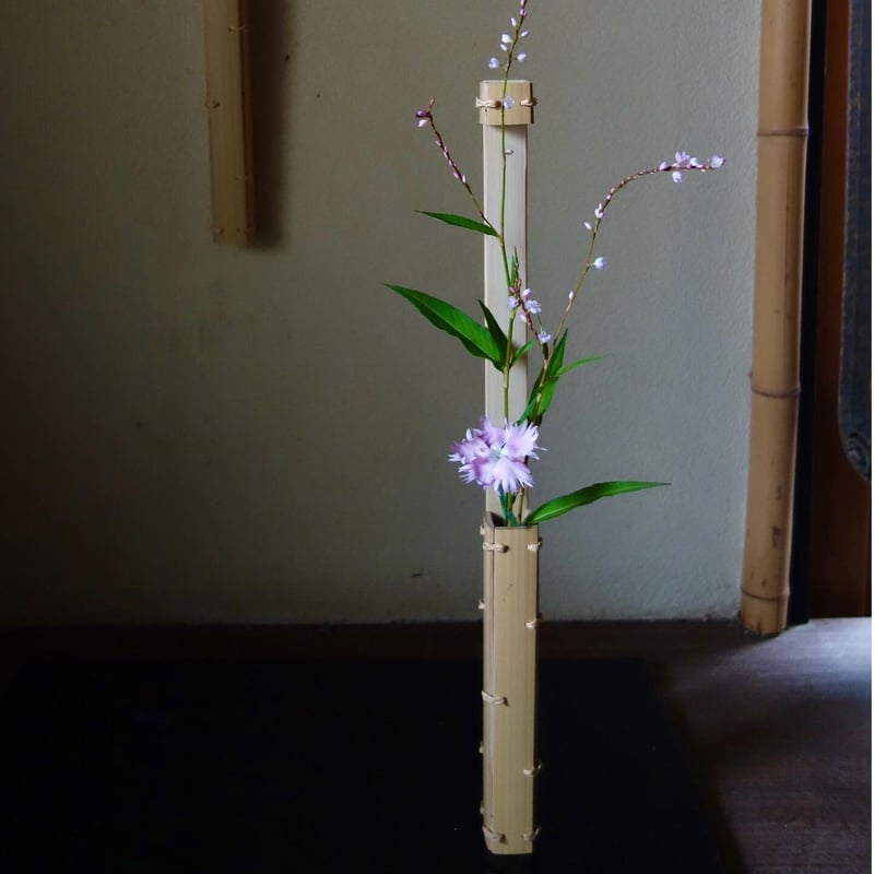 Yoshimichi Yoshida 吉田佳道 四角竹掛花入れ mado III | g's Yoshimichi Yoshida 吉田佳道 四角竹掛花入れ mado III | g's