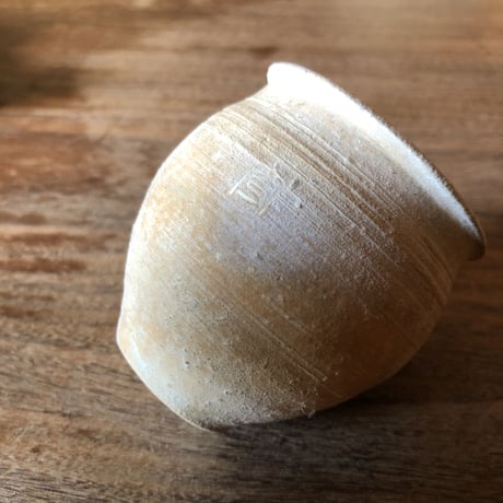 Q Tani 小壷