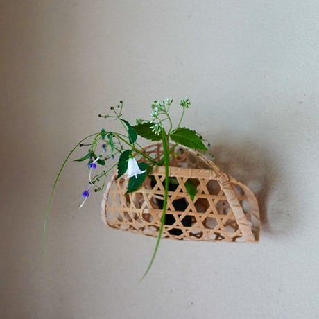 美品☆竹の花入れ 京都 宇治の「花 小森」で竹の花入の取扱いがはじまります