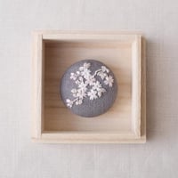 Mayum tomita 刺繍ブローチ 桜