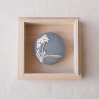 Mayumi  Tomita 水仙オリジナルデザインブローチ