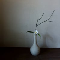 Q Tani 鶴首花入れ