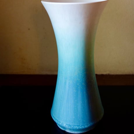 Ryuji Iwasaki 岩崎龍二　アイスグリーン花器