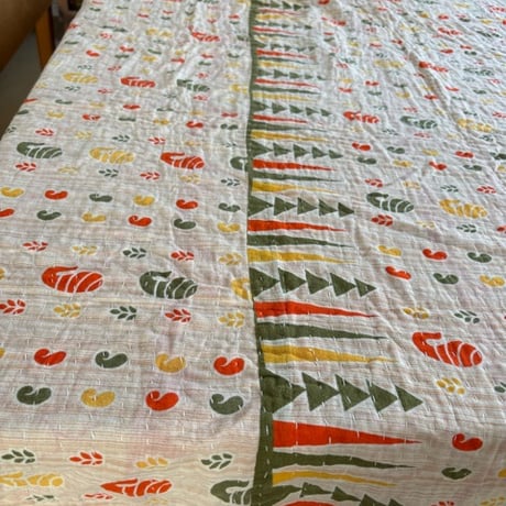 インド○カンタキルト○ホワイト○  約216×139cm