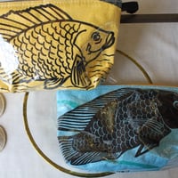 ベトナム🇻🇳魚ポーチ　2種