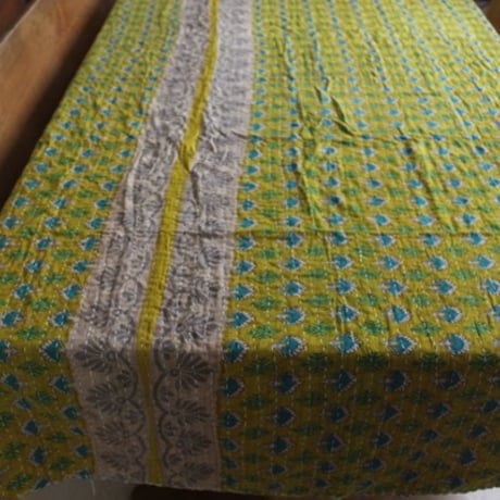 インド○カンタキルト○イエローフラワー○  約216×139cm