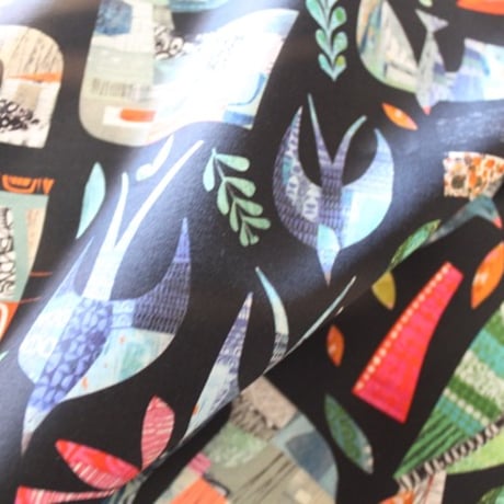 USAコットン○the sprit to create◯Clare youngs○free spirit○ 鳥・黒地