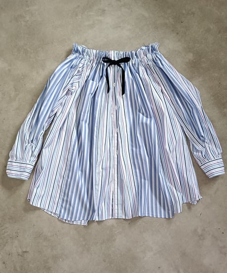リメイクオフショルダーシャツ