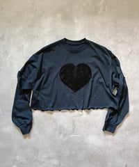 再ベロアハートカットソー