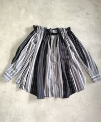 リメイクオフショルダーシャツ