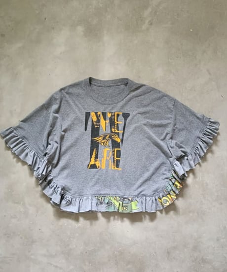リメイクフリルTシャツ