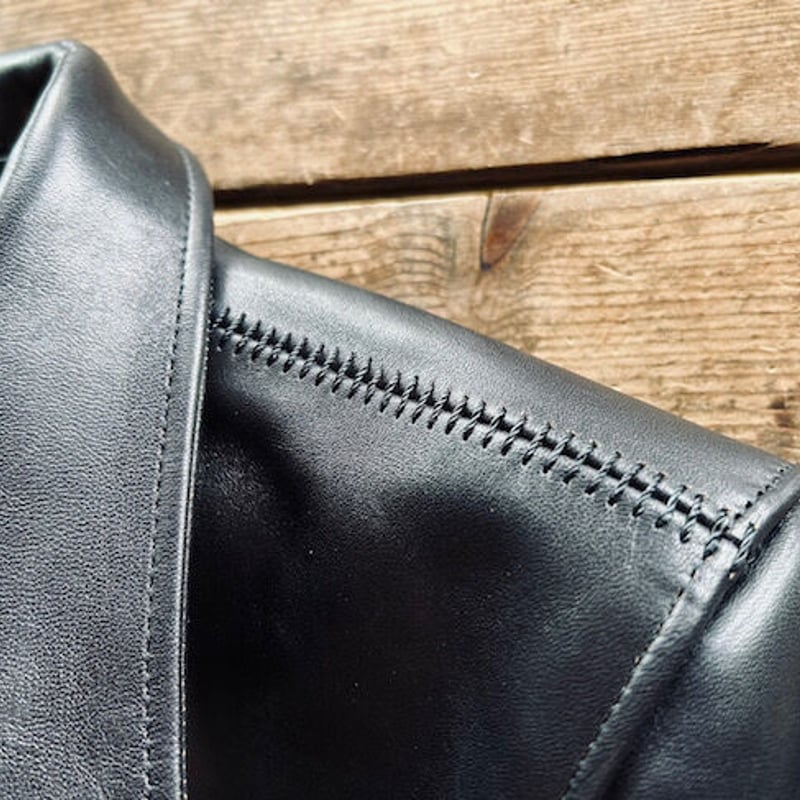 新品꧁レア꧂RRL／レザートリム／雄牛／ハンドメイドタイ／ブラック／Italy製 楽天市場】ステンドグラスレザー 牛革 クロコ型押 L字