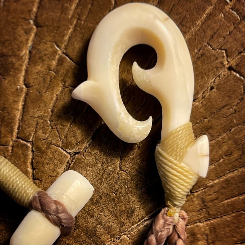 ボーンカービング セイウチ牙HOOK WA-86 | Ocean's Bone Carvings