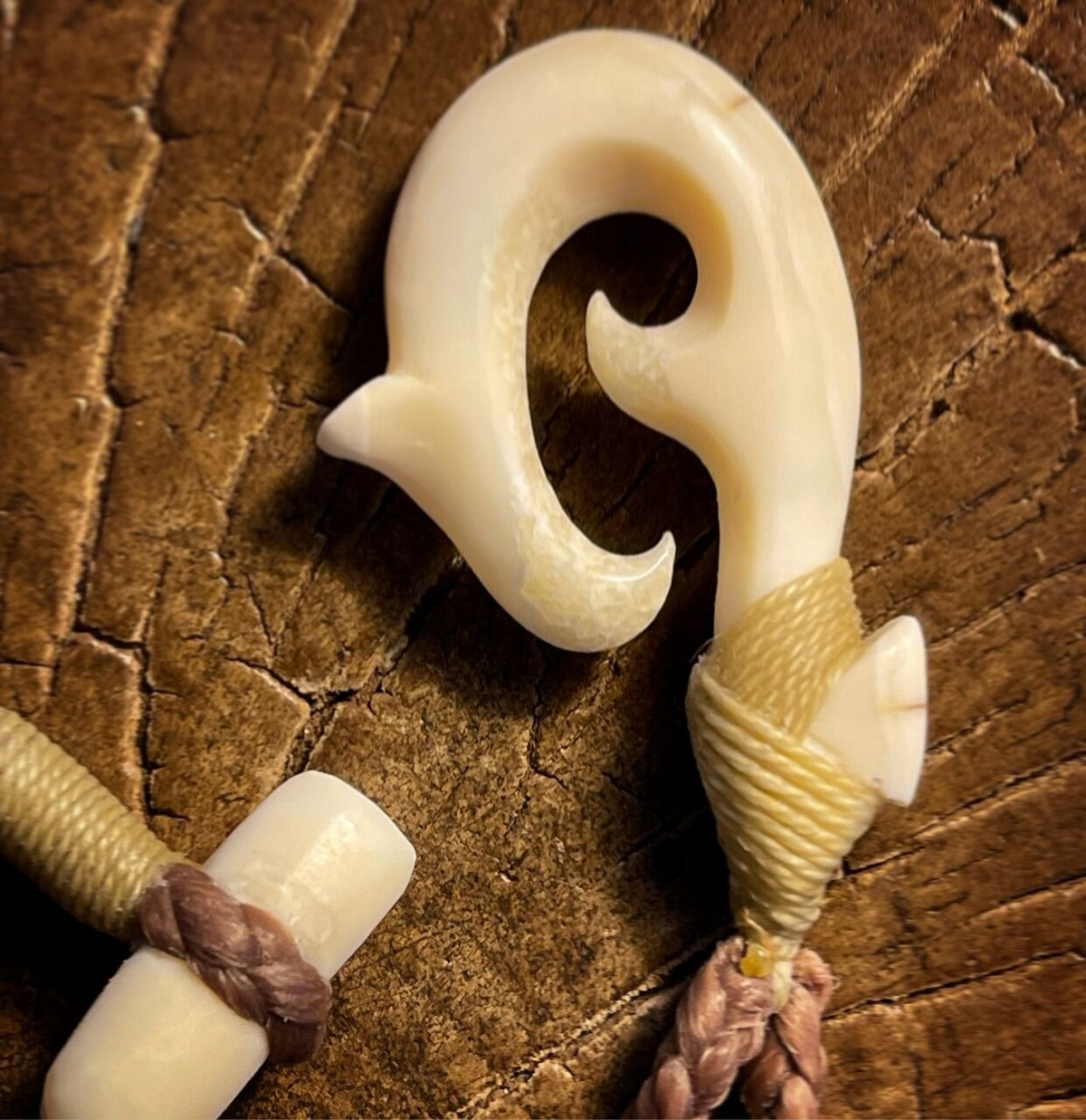 ボーンカービング セイウチ牙HOOK WA-86 | Ocean's Bone Carvings
