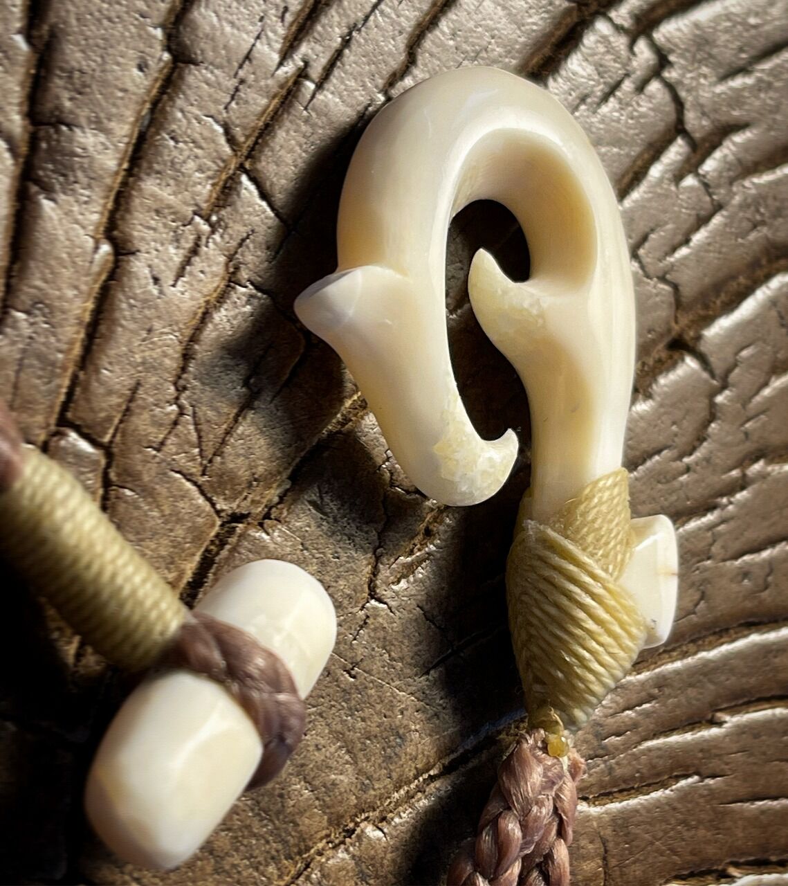 裄*丈様 Kz'bone カズボーン　『希少』セイウチ牙bonehook nec 裄*丈様 Kz'bone カズボーン 『希少』セイウチ牙bonehook nec
