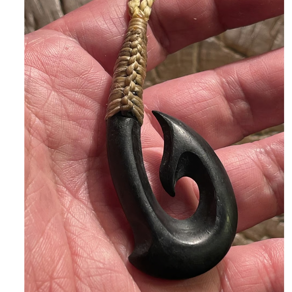 ボーンカービング ボーンカービング鯨骨HOOKネックレスWB-325 | Ocean's Bone Carvings