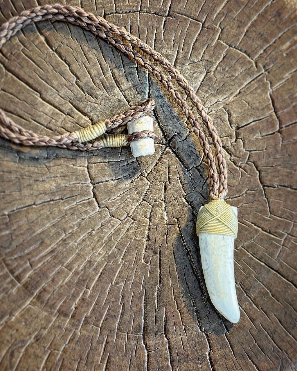 鹿角ネックレス DH-191 | Ocean's Bone Carvings