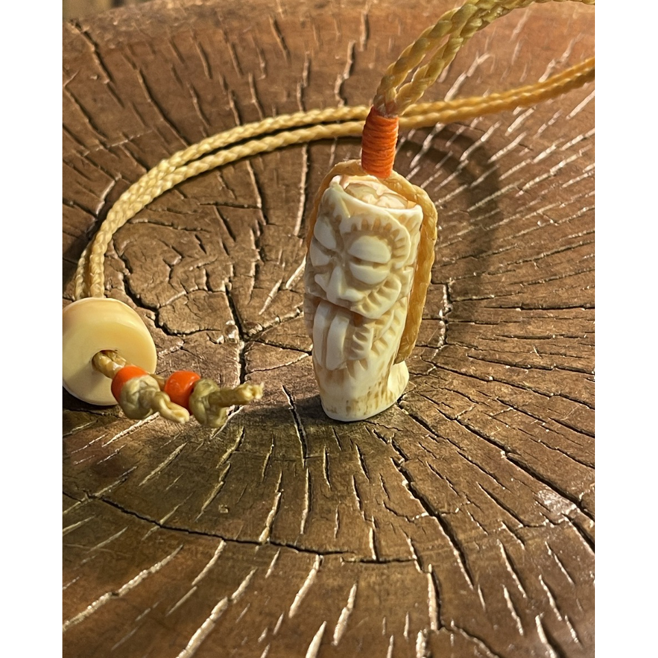 鯨の歯 ボーンカービング鯨歯TIKI WL-367 | Ocean's Bone Carvings