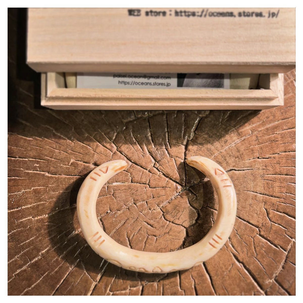ボーンカービング 鯨骨バングル WB-261 | Ocean's Bone Carvings