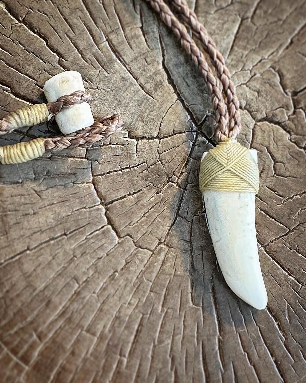 鹿角ネックレス DH-191 | Ocean's Bone Carvings