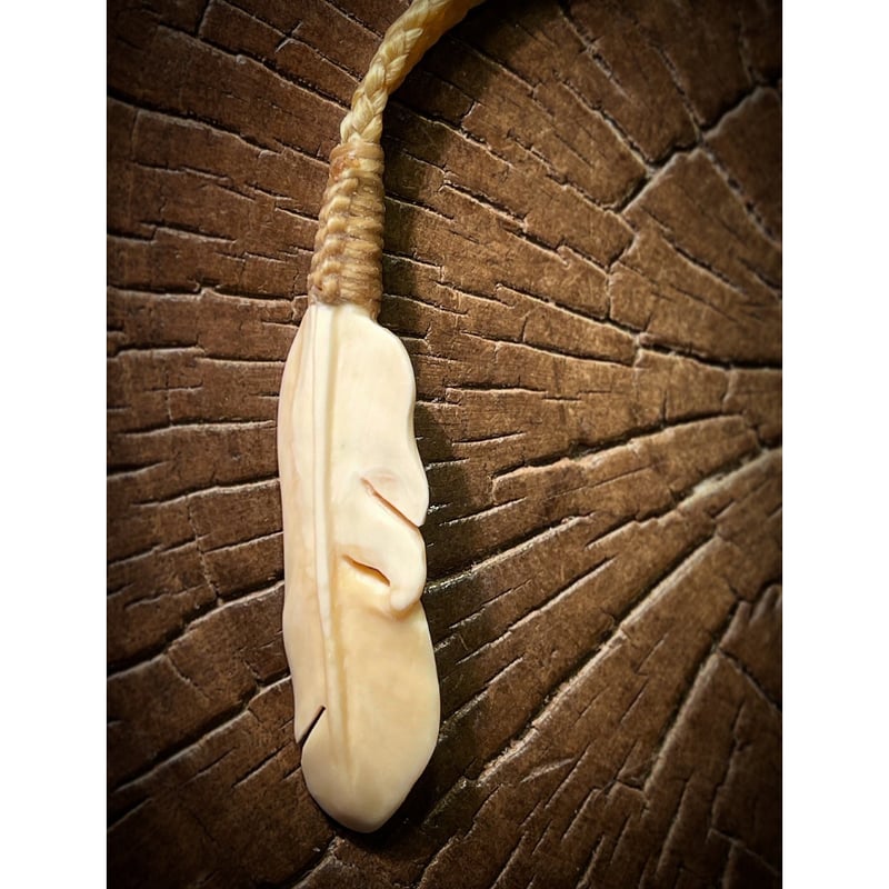 ボーンカービング 鯨歯FEATHER WL-376 | Ocean's Bone Carvings