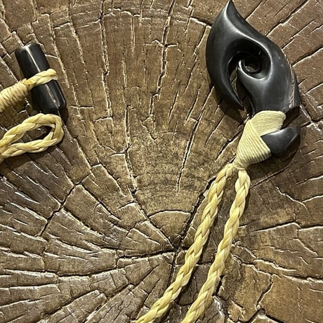 ボーンカービング水牛角HOOK BH-104