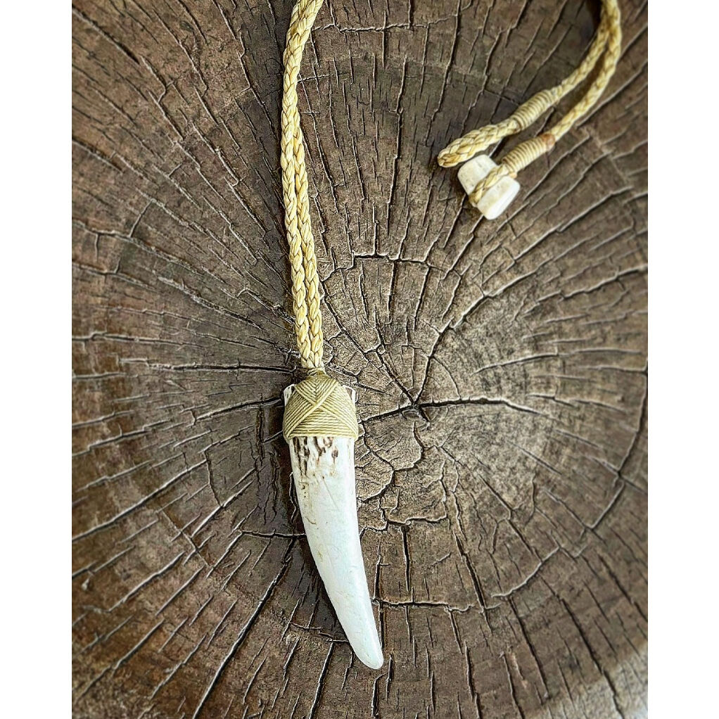 鹿角ネックレス DH-194 | Ocean's Bone Carvings