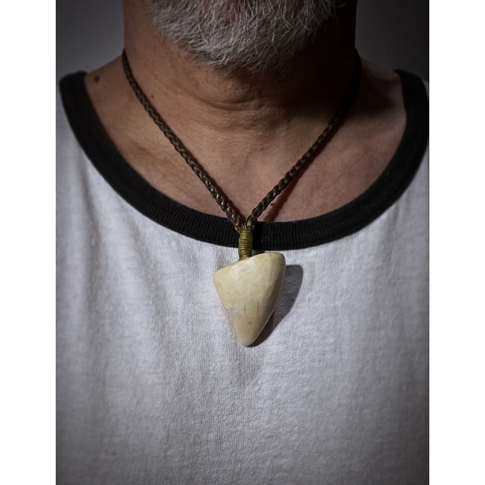 ボーンカービング鯨歯ネックレス WL-368 | Ocean's Bone Carvings
