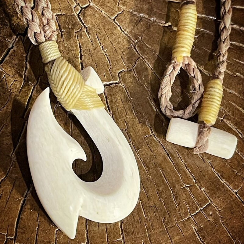 ボーンカービング鯨骨HOOK WB-98 | Ocean's Bone Carvings