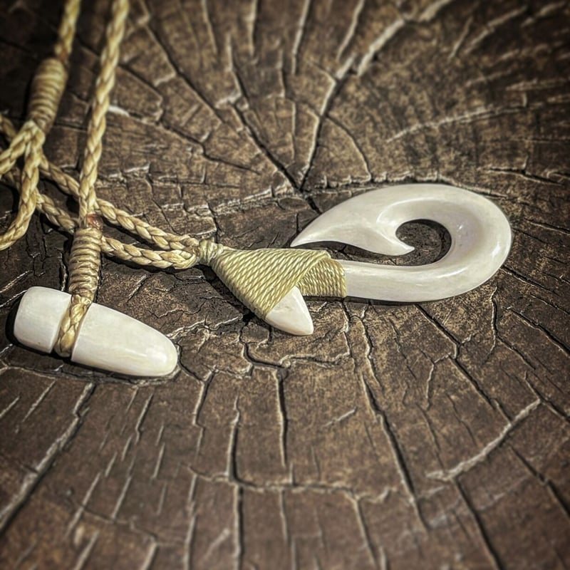 ボーンカービング牛骨HOOK CB-132 | Ocean's Bone Carvings