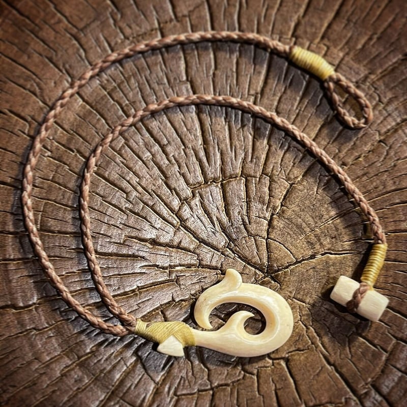 ボーンカービング鯨骨HOOK WB-82 | Ocean's Bone Carvings