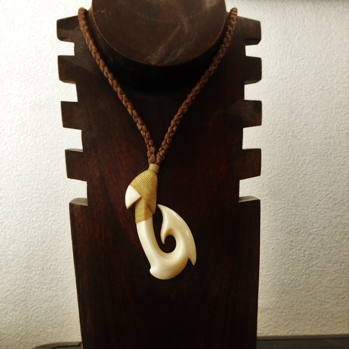 ボーンカービング鯨歯HOOK WL-60 | Ocean's Bone Carvings ボーンカービング鯨歯HOOK WL-60 | Ocean's Bone Carvings