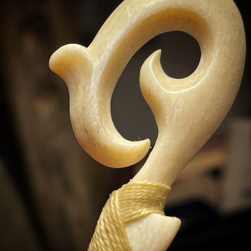 ボーンカービング鯨骨HOOK WB-82 | Ocean's Bone Carvings