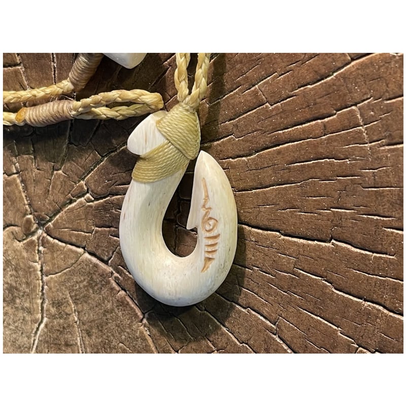 ボーンカービング鯨骨HOOKネックレスWB-308 | Ocean's Bone Carvings