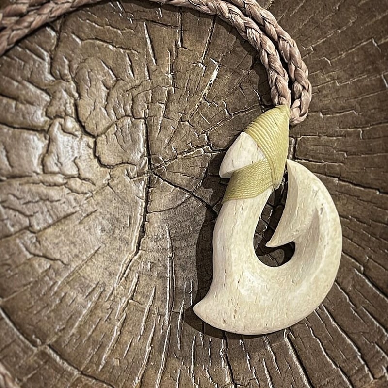 ボーンカービング鯨骨HOOK WB-156 | Ocean's Bone Carvings