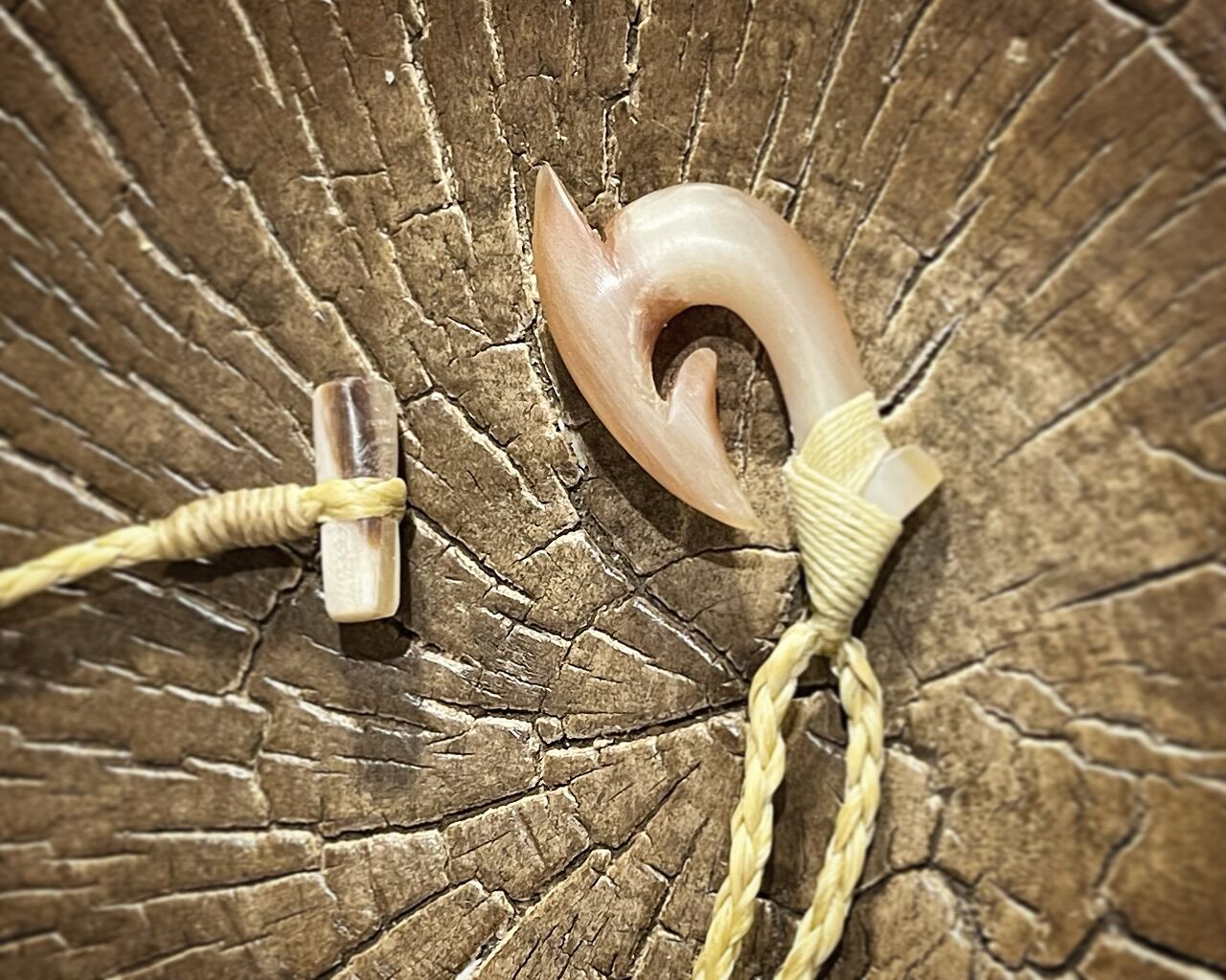 ボーンカービング水牛角HOOK BH-105 | Ocean's Bone Carvings