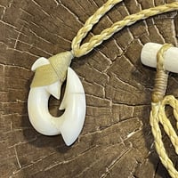 ボーンカービング　セイウチ牙HOOK 　WA-133