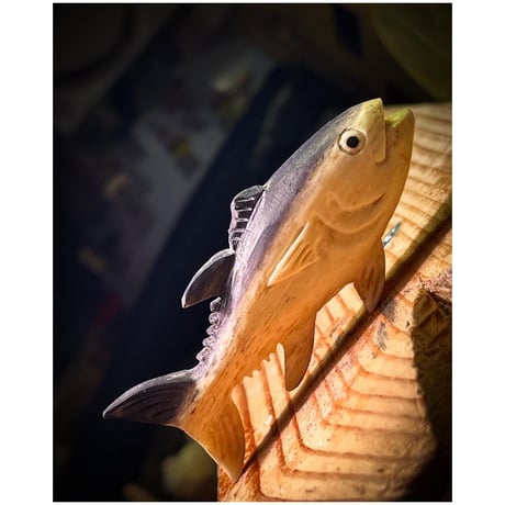 ボーンカービング鯨骨BLUE FIN TUNA WB-343