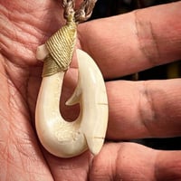 ボーンカービング　セイウチ牙HOOK 　WA-101