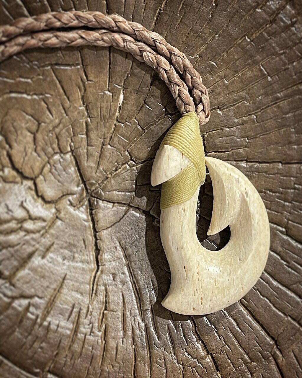 ボーンカービング鯨骨HOOK WB-156 | Ocean's Bone Carvings