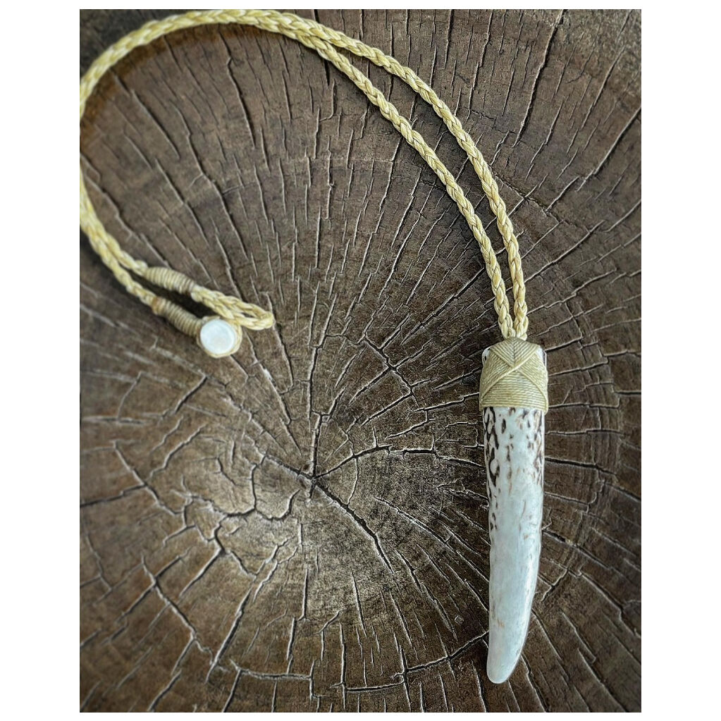 鹿角ネックレス DH-195 | Ocean's Bone Carvings