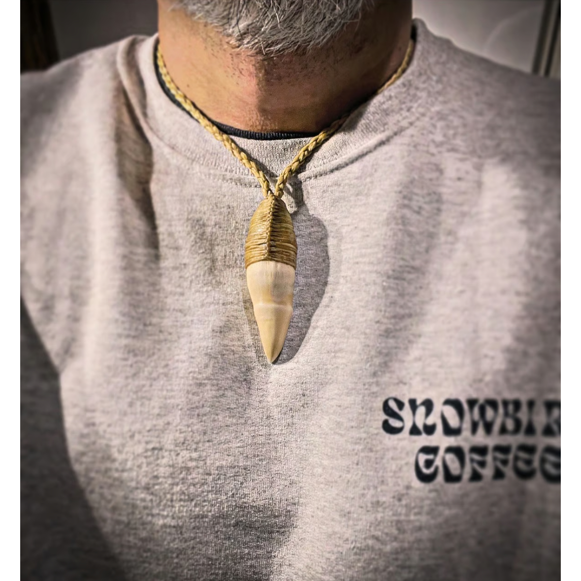 シャチの歯ネックレス(*´ω`*) シャチの歯ネックレス(*´ω`*) シャチの歯ネックレス(*´ω`*) -