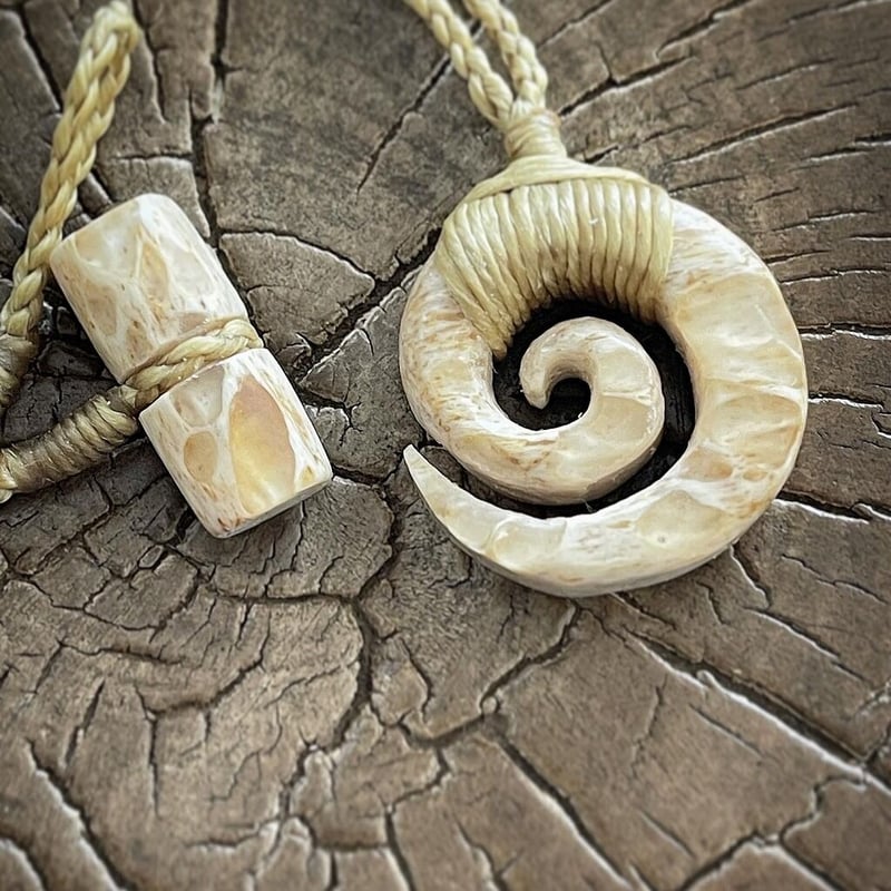 ボーンカービング鯨骨KORU WB-174 | Ocean's Bone Carvings
