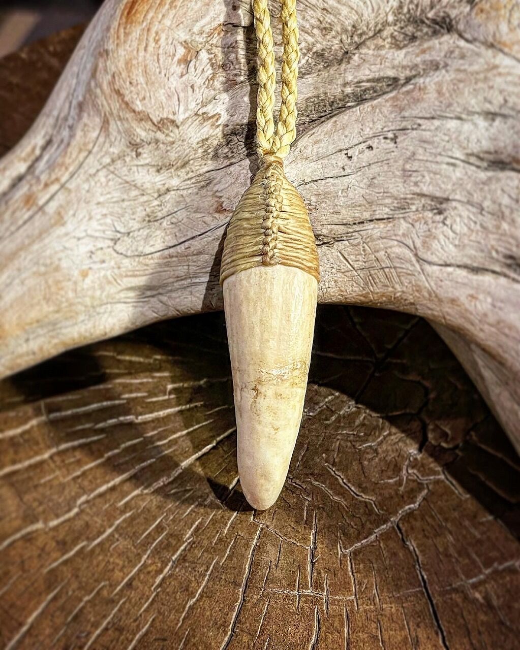 ボーンカービング鯨歯ネックレス WL-138 | Ocean's Bone Carvings