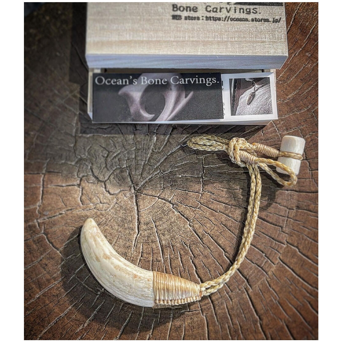 ボーンカービング鯨歯ネックレス WL-232 | Ocean's Bone Carvings ボーンカービング鯨歯ネックレス WL-232 | Ocean's Bone Carvings