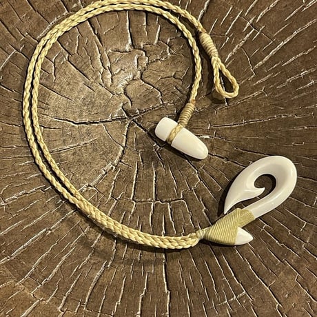 ボーンカービング牛骨HOOK CB-132