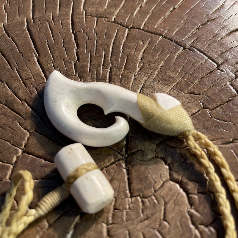 ボーンカービング鯨骨HOOK WB-257 | Ocean's Bone Carvings
