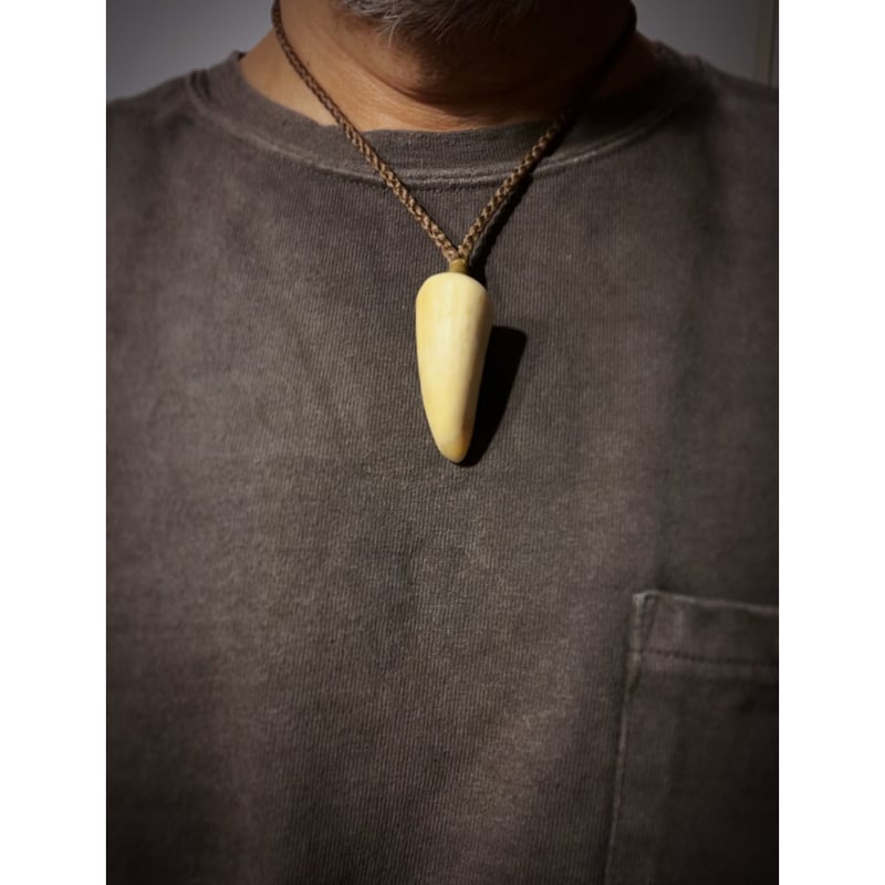 ボーンカービング鯨歯ネックレス WL-371 | Ocean's Bone Carvings